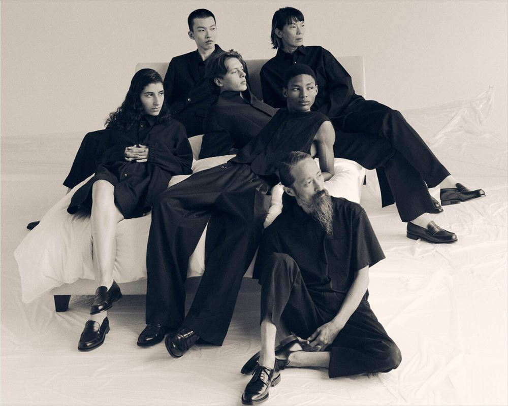 Pierve / Slim Tapered Pants (Wool Gabardine)