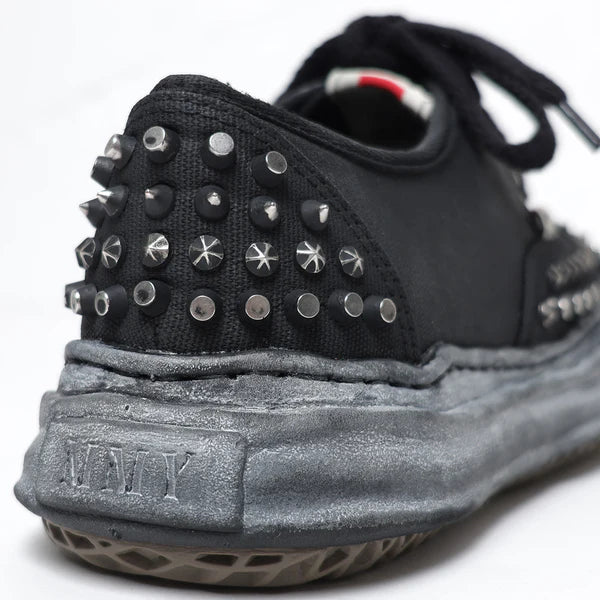 (BAKER) OG Sole Studded Canvas Low-top Sneaker BLACK