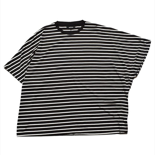 Square Big Border T-SH