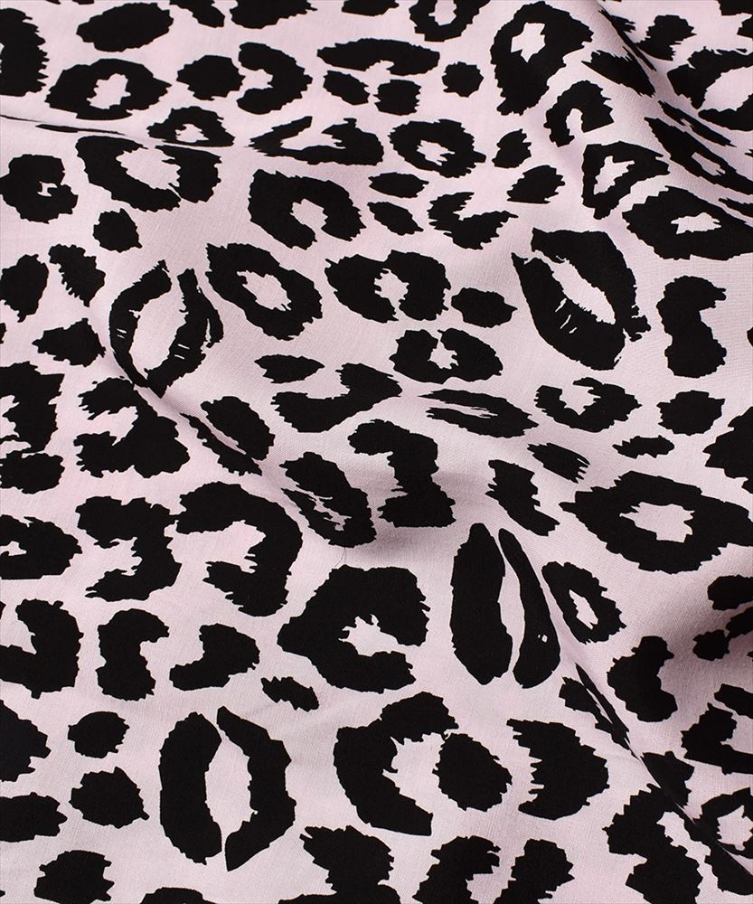 Lips Leopard Print Open Collar SH