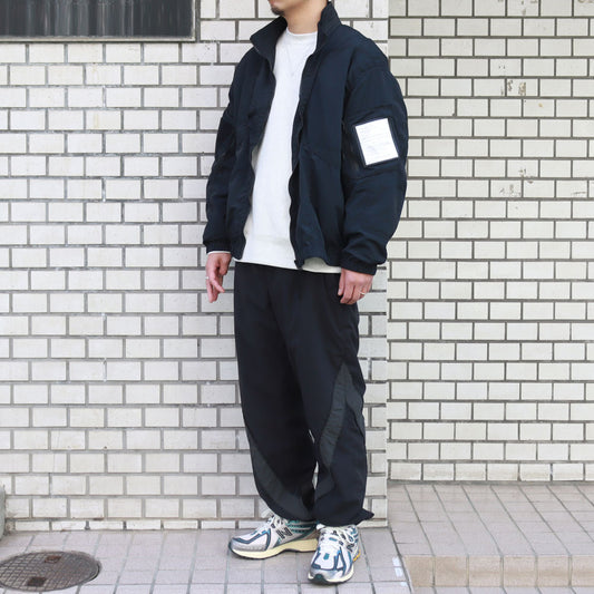 9241-BL02-004 pieces