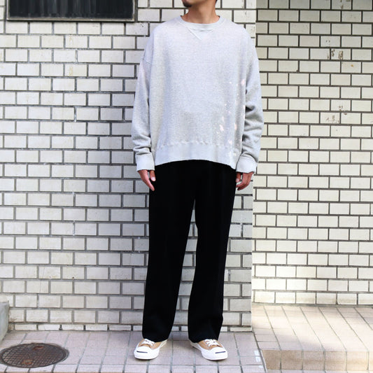 BLEACH HYPER BIG V LOOP WHEEL SEAMLESS SWEAT SHIRT