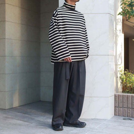 HYPER BIG SUVIN GIZA BASQUE HIGH NECK BORDER SHIRT