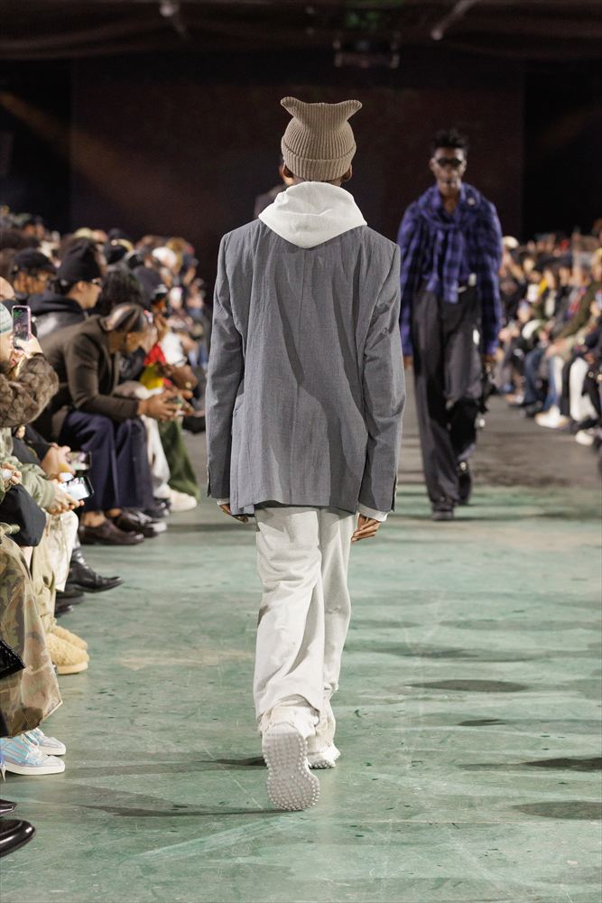 TRIPLE LAYERED BLAZER