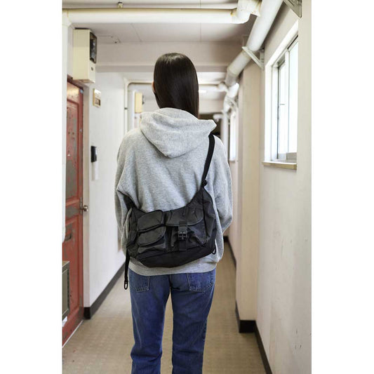 MULTI POCKET SHOUDER BAG(SMALL)