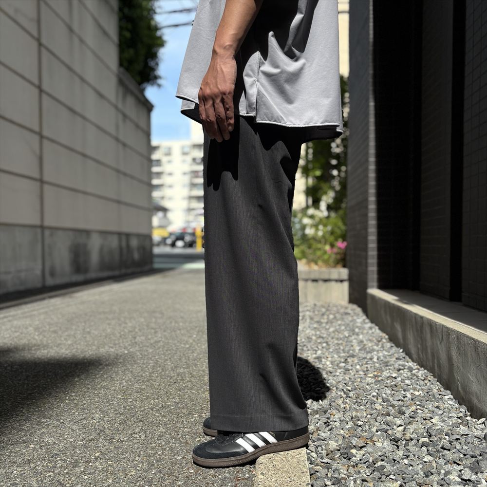 ONE TUCK WIDE TROUSERS WOOL HIGH TWIST TROPICAL