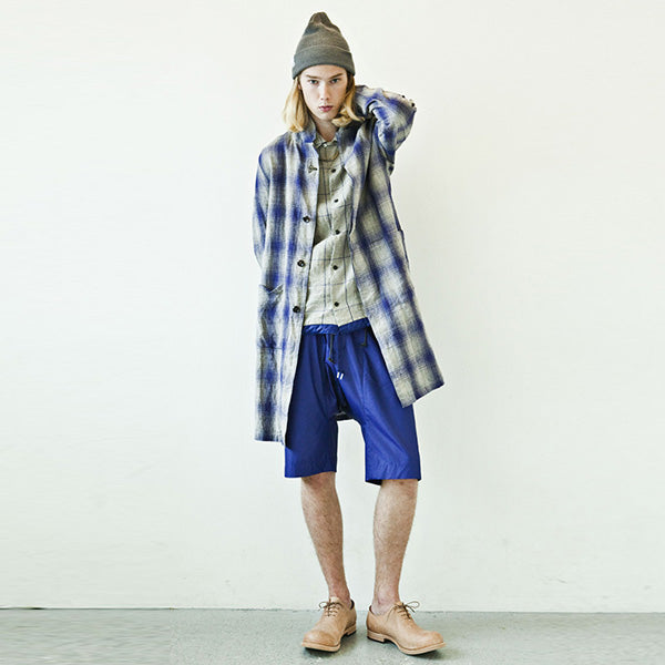 GUIDI ROVESCIO LISCIO ホールカットシューズ