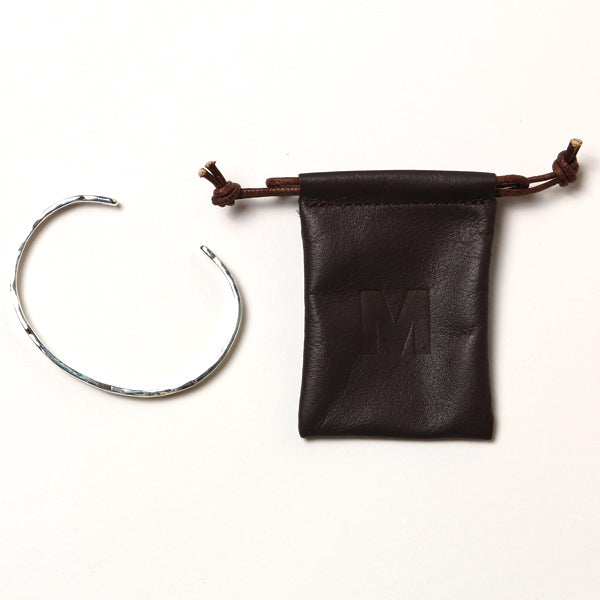 hand stamped narrow bangle (mountain)