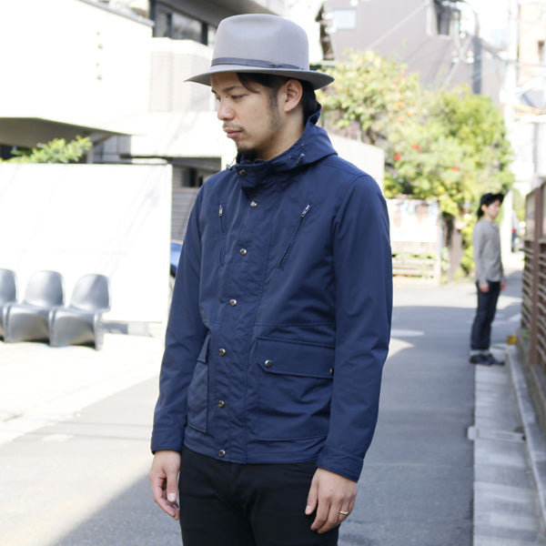 NYLON TASLAN GROSGRAIN マウンテンパーカー