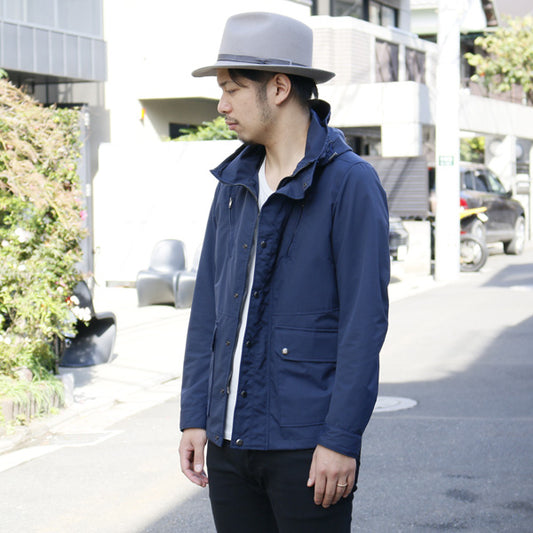NYLON TASLAN GROSGRAIN マウンテンパーカー