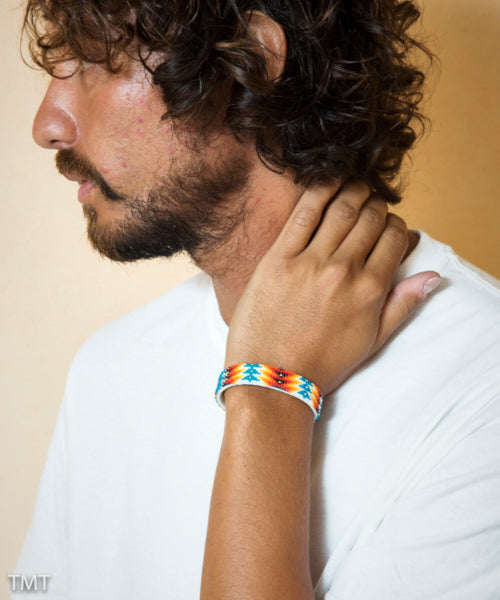 NAVAJO HANDMADE BEADS BANGLE (LARGE)