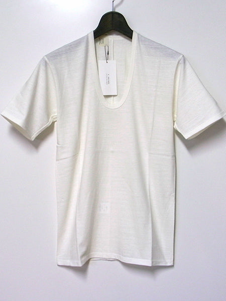 37 Pieces U NECK SHORT SLEEVE