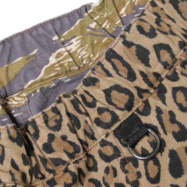 LEOPARD-CAMO REVERSIBLE SHORTS