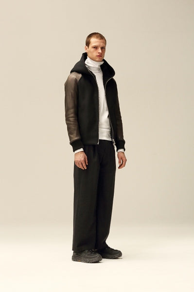 カシミヤ混平二重メルトンxエンジュームレザー フーデッドブルゾン