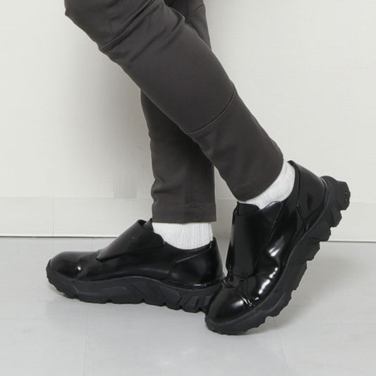 カウハイド カバードスニーカー