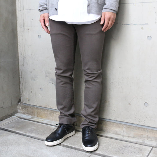 ホーウィンクロムエクセル ホールカットスニーカー