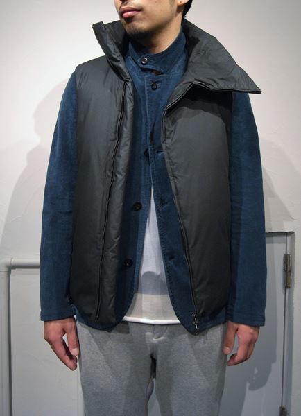 タイプライターレザータ加工 ダウンベスト