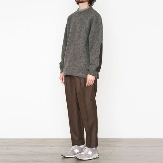 FRONT PLEATS PEGTOP BLACK WOOL JAPAN FLANNEL