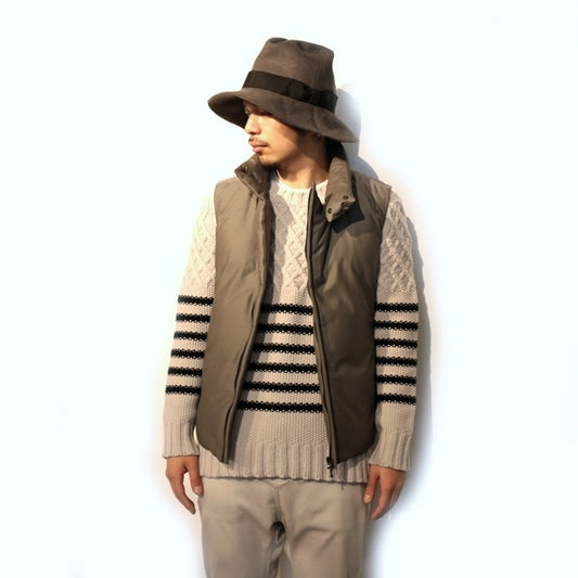 レーヨンコットンタイプライター ダウンベスト