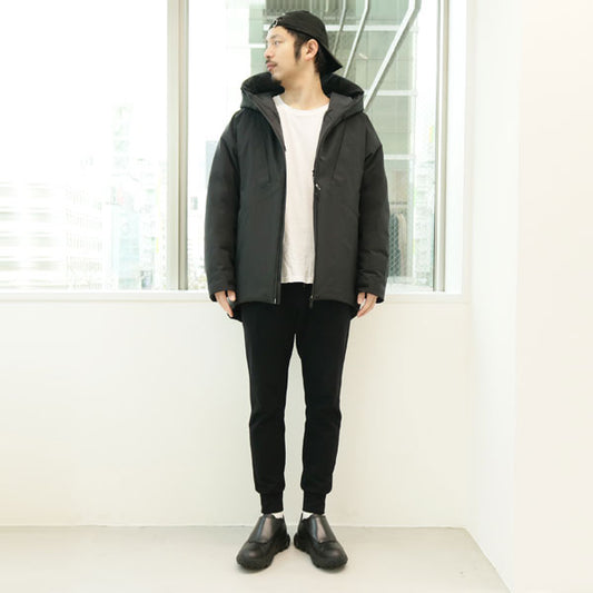 3レイヤーライトタフタ フーデッドダウンハーフコート