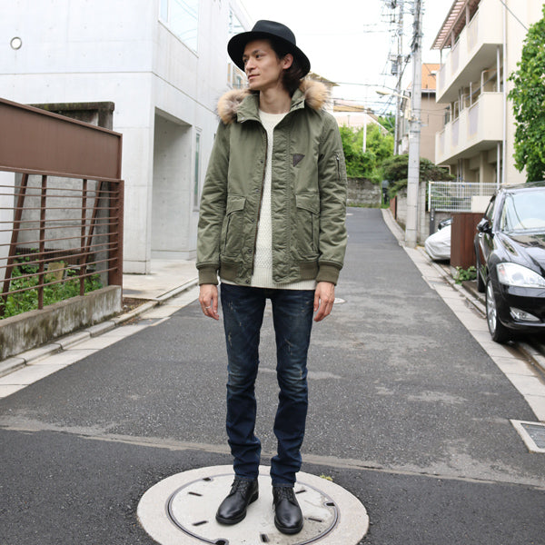 HUSH クルーネックニット