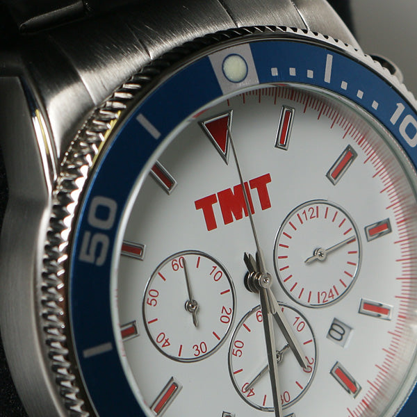 CHRONOGRAPH WATCH