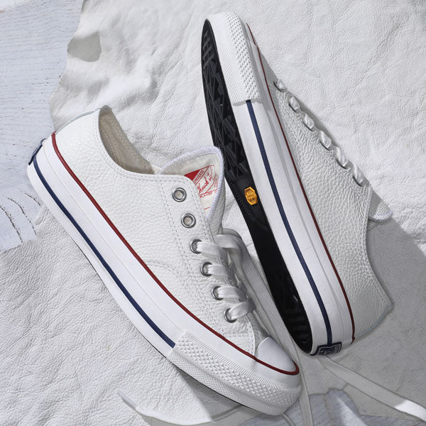 CHUCK TAYLOR LEATHER OX