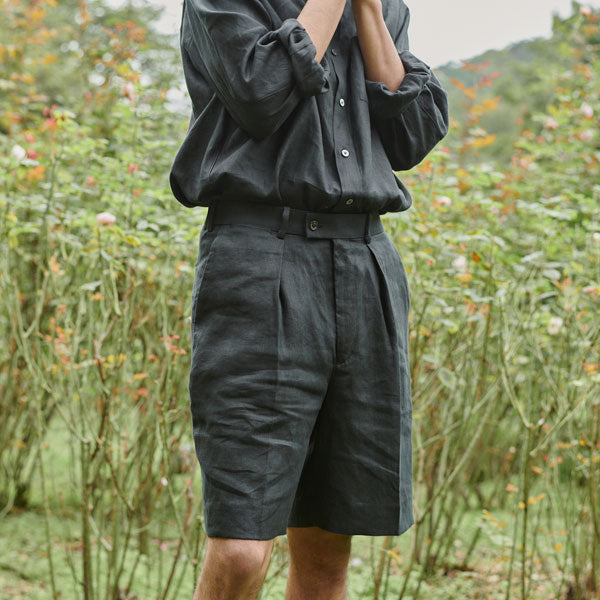 MARKAWARE - PLEATED SHORTS HEMP