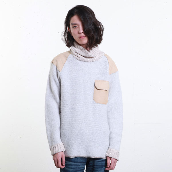 ローゲージブークレニット タートルネック