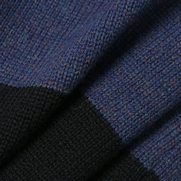 TURTLE NECK KNIT SWEATER