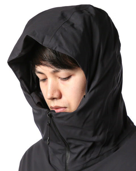 透湿防水3レイヤー フーデッドダウンコート