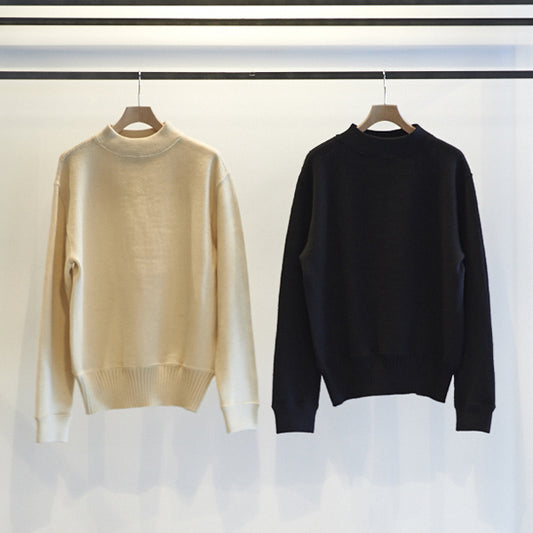 NAVY GOB SWEATER