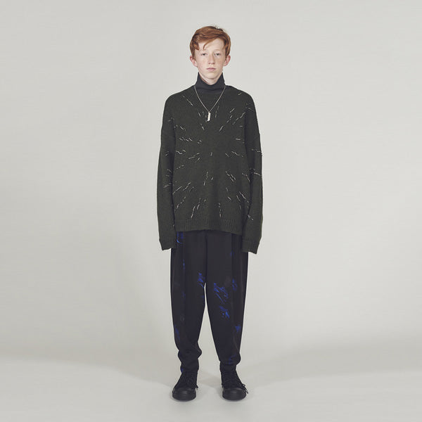 LOW GAUGE KNIT HAND EMBROIDERY