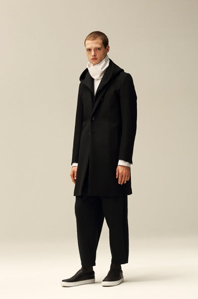 カシミヤ混平二重メルトン フード付チェスターコート