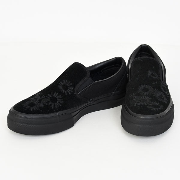 SUEDE SLIP-ON