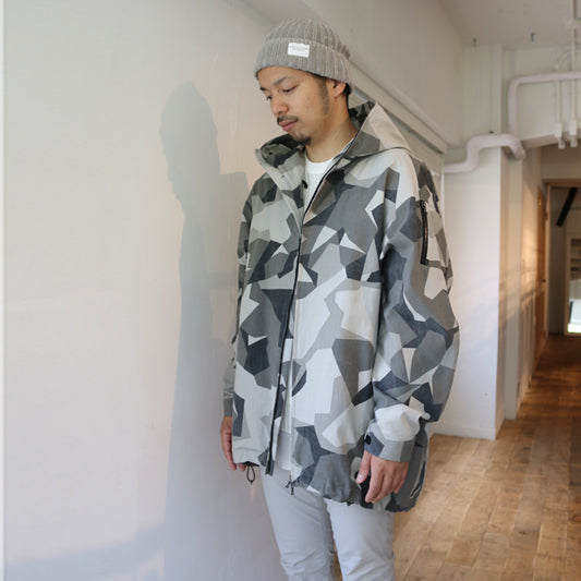 Ny/CoタッサーカモフラージュPt フーデッドハーフコート