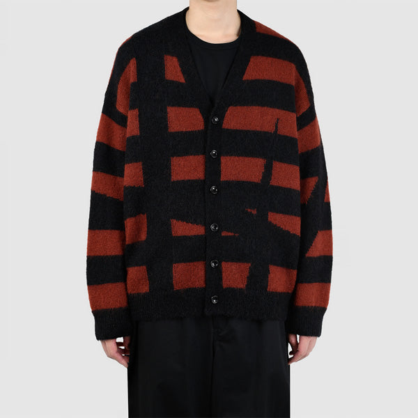 INTARSIA BORDER KNIT CARDIGAN