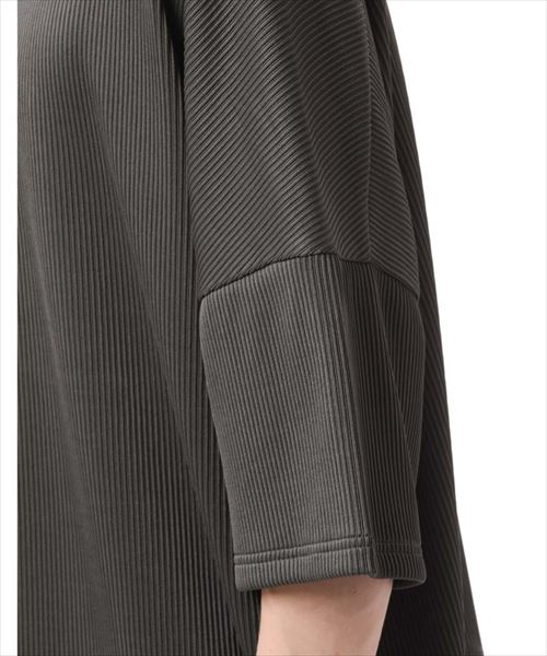 UNIQUE SHAPED NYLON RIB DOLMAN S/S T-SHIRT