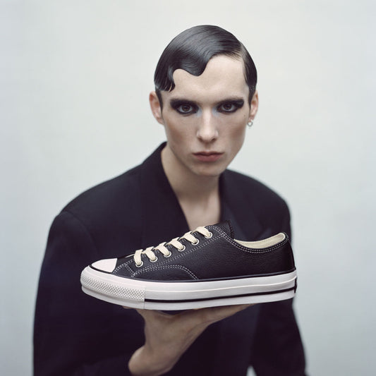 再入荷 CHUCK TAYLOR LEATHER OX (BLACK)