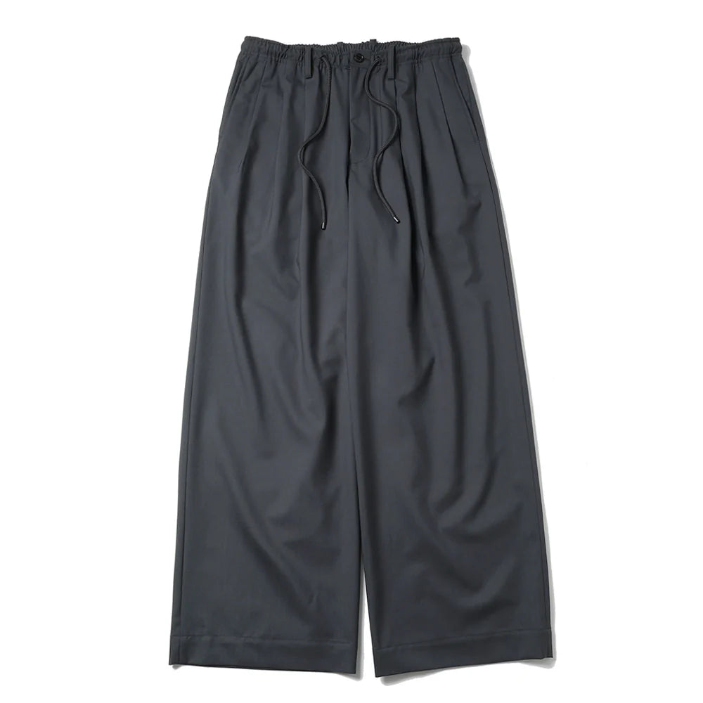 triple-pleated-easy-trousers-organic-wool-2-80-tropical-3?_pos=5&_fid=169cf870d&_ss=c&variant=55444739719336