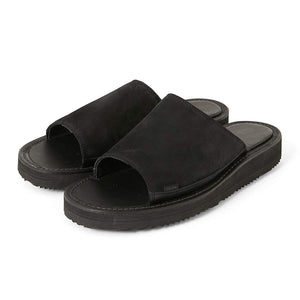カラー: BLACK SUEDE / 25cm