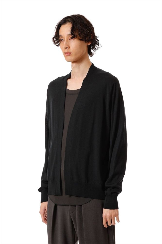 JOHN SMEDLEY MERINO EXTRAFINE BUTTONLESS V NECK CARDIGAN