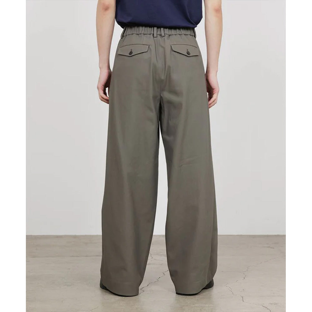MARKAWARE(マーカウェア) - TRIPLE PLEATED WIDE TROUSERS ORGANIC
