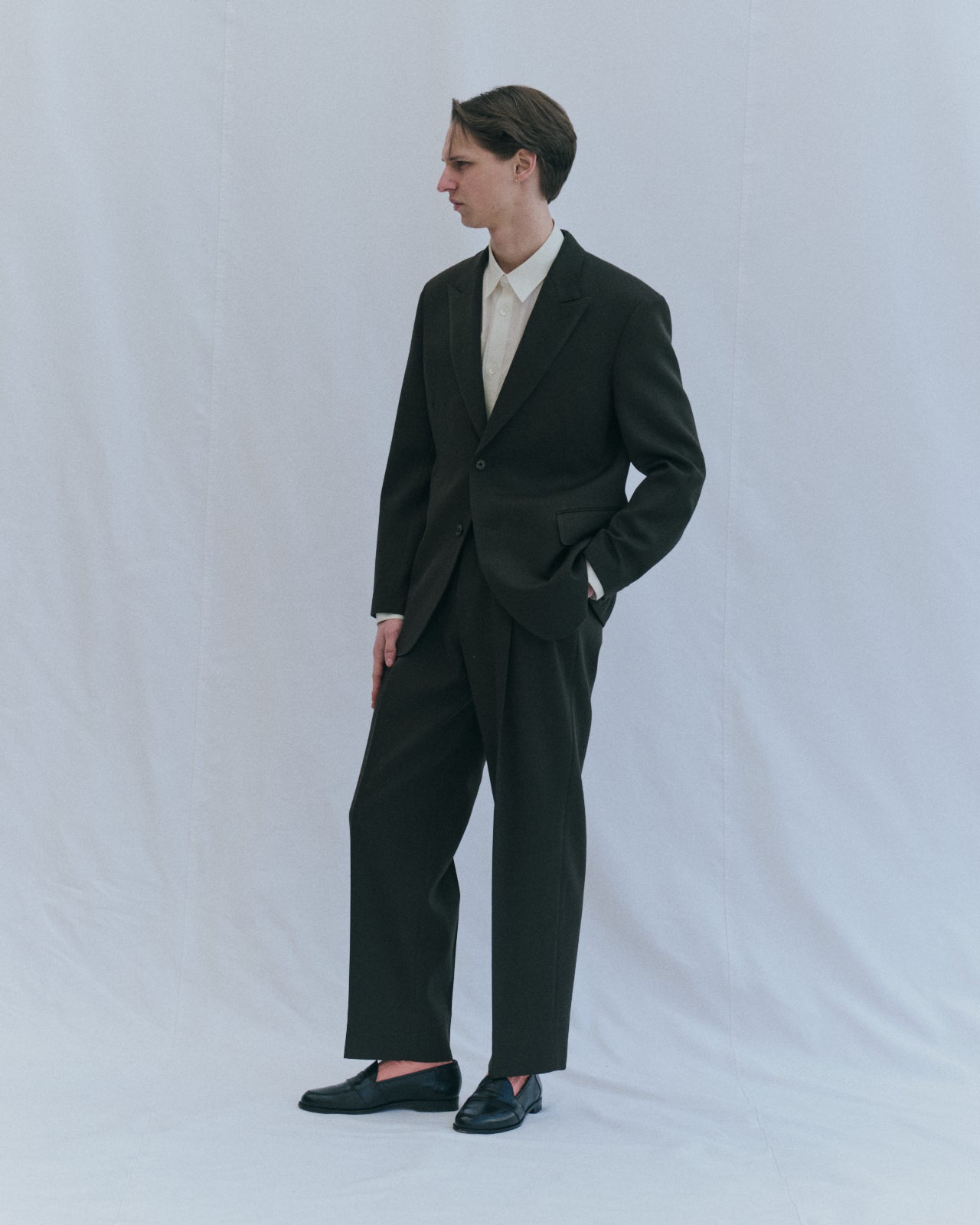 DOUBLE PLEATED SEMI EASY TROUSERS POLWARTH TUXEDO CLOTH