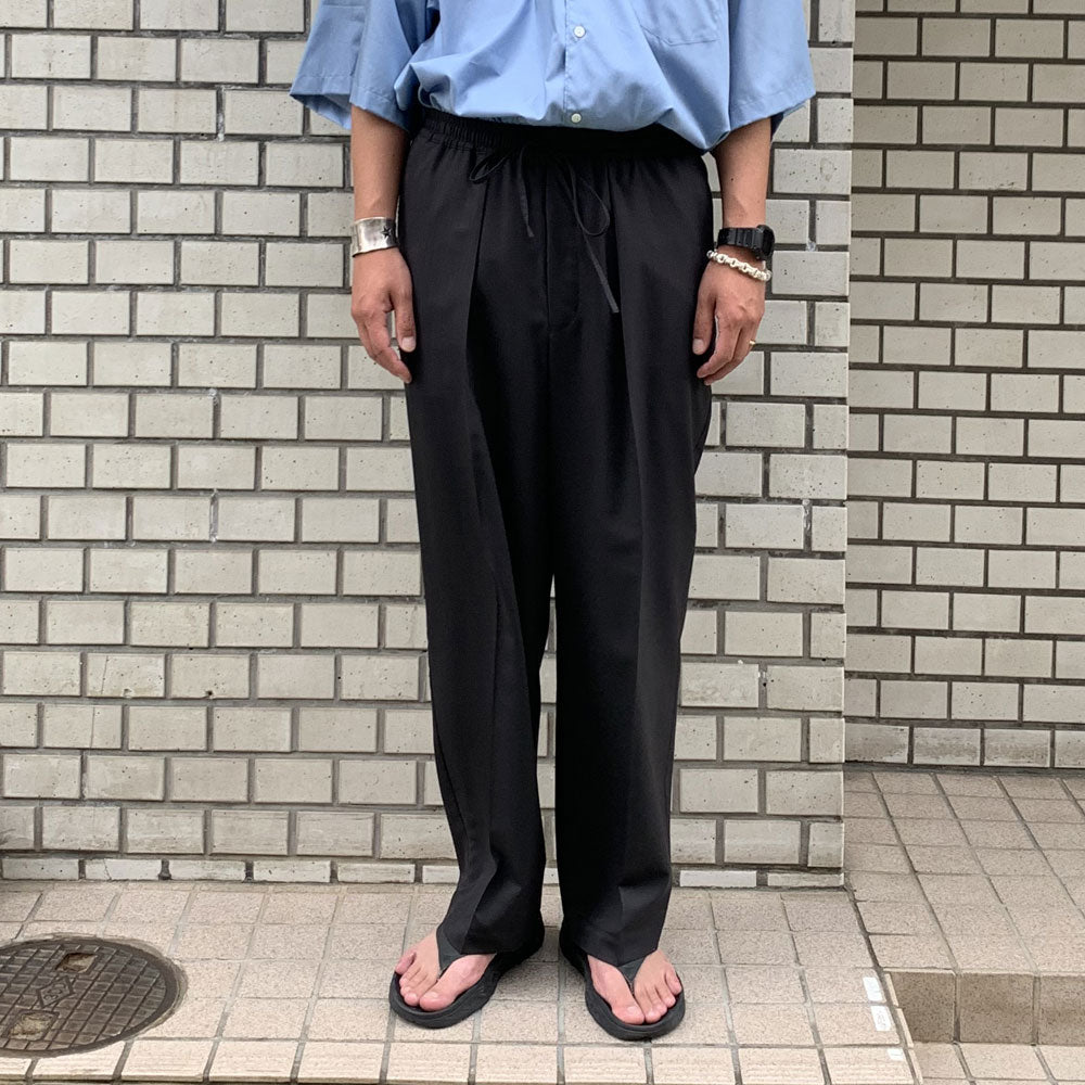 CLASSIC FIT EASY PANTS SUPER120s WOOL TROPICAL