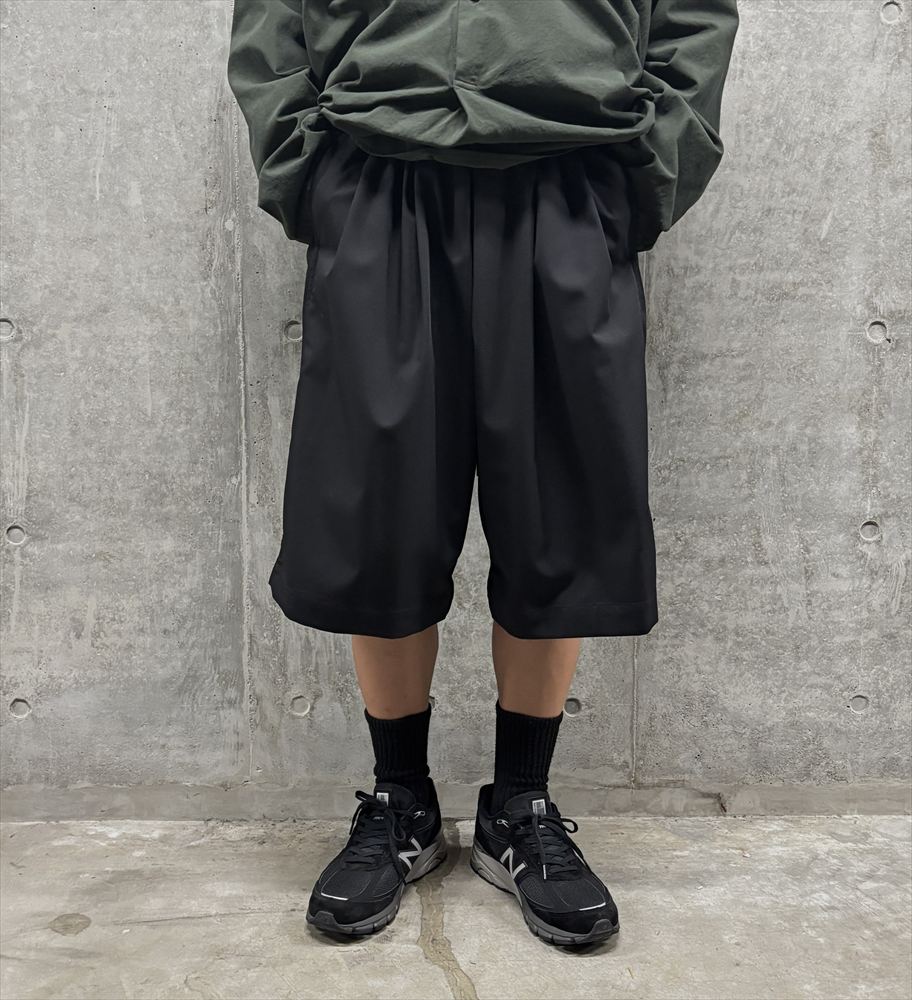Pleat Dock Shorts Trousers