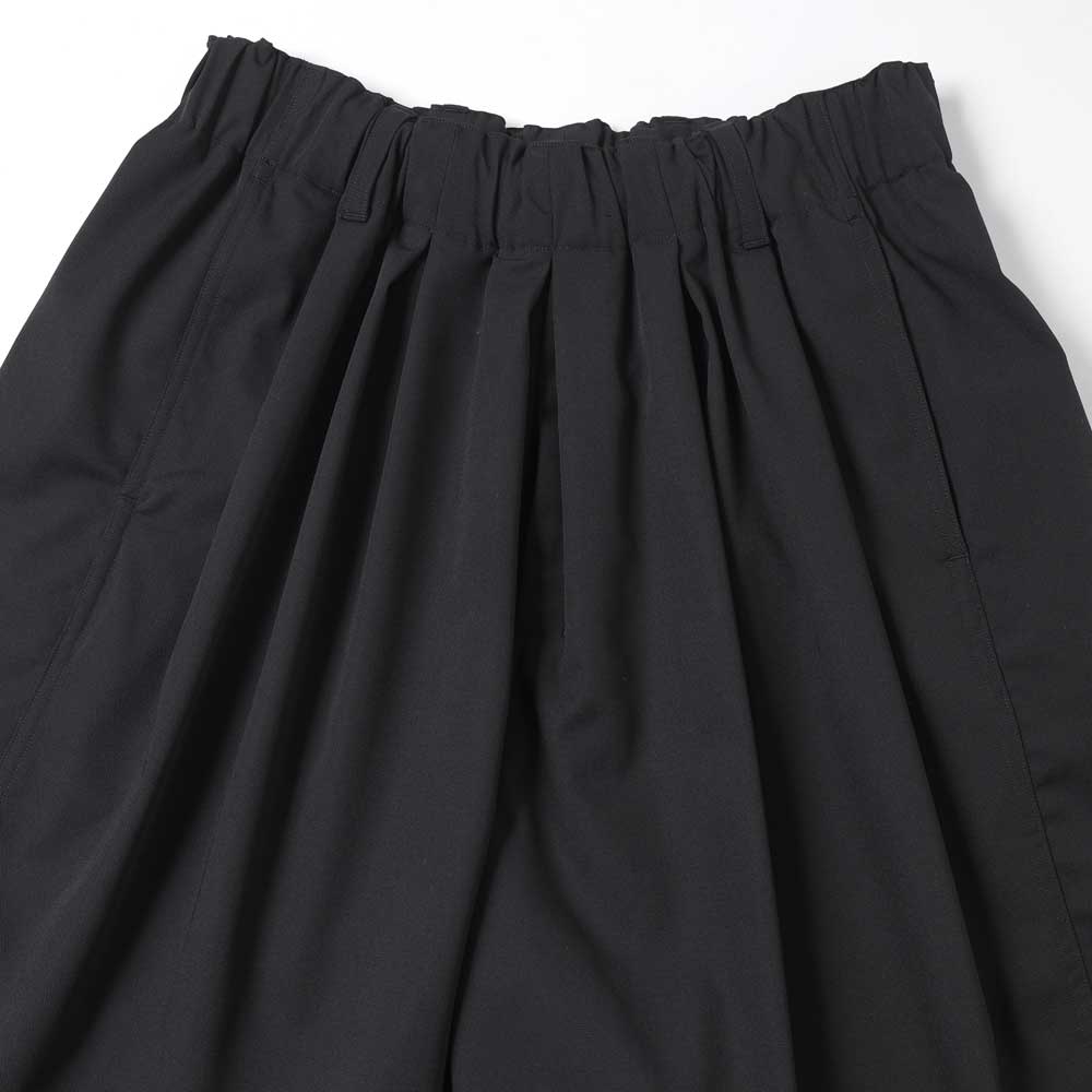 Pleat Dock Shorts Trousers