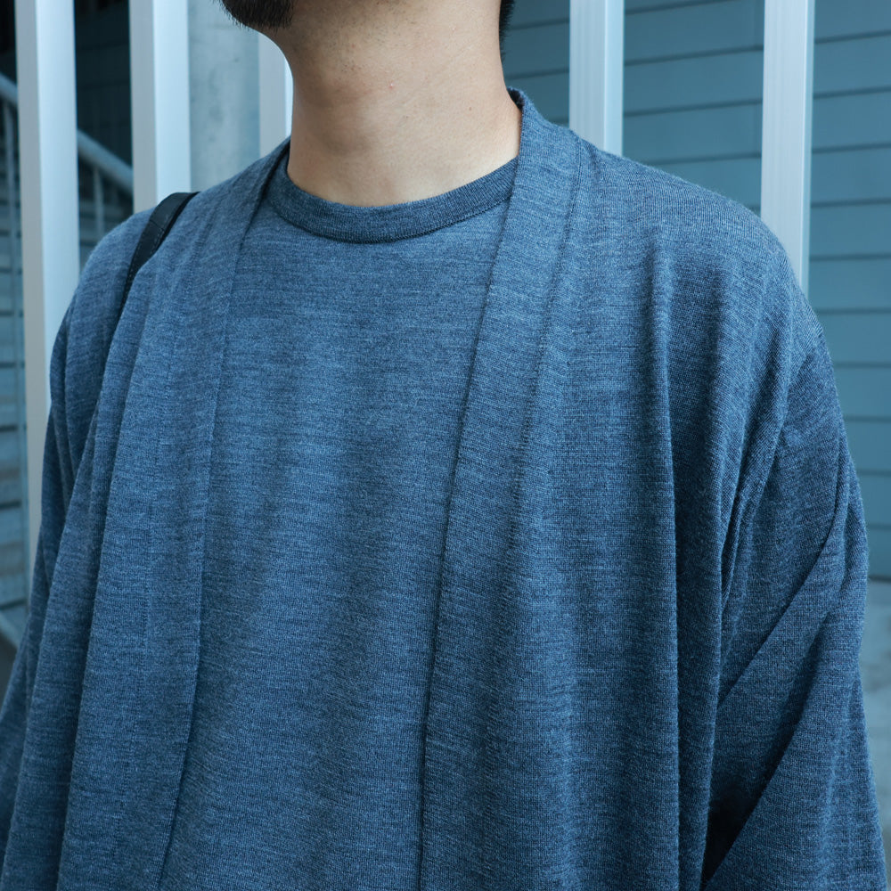 JOHN SMEDLEY MERINO EXTRAFINE BUTTONLESS V NECK CARDIGAN