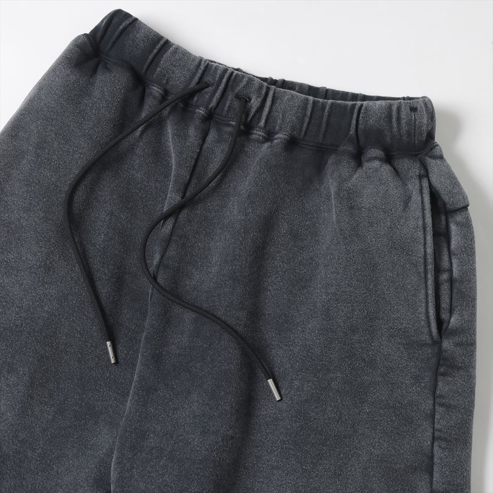 CO SWEAT DISTRESSED CUT OFF BAGGY