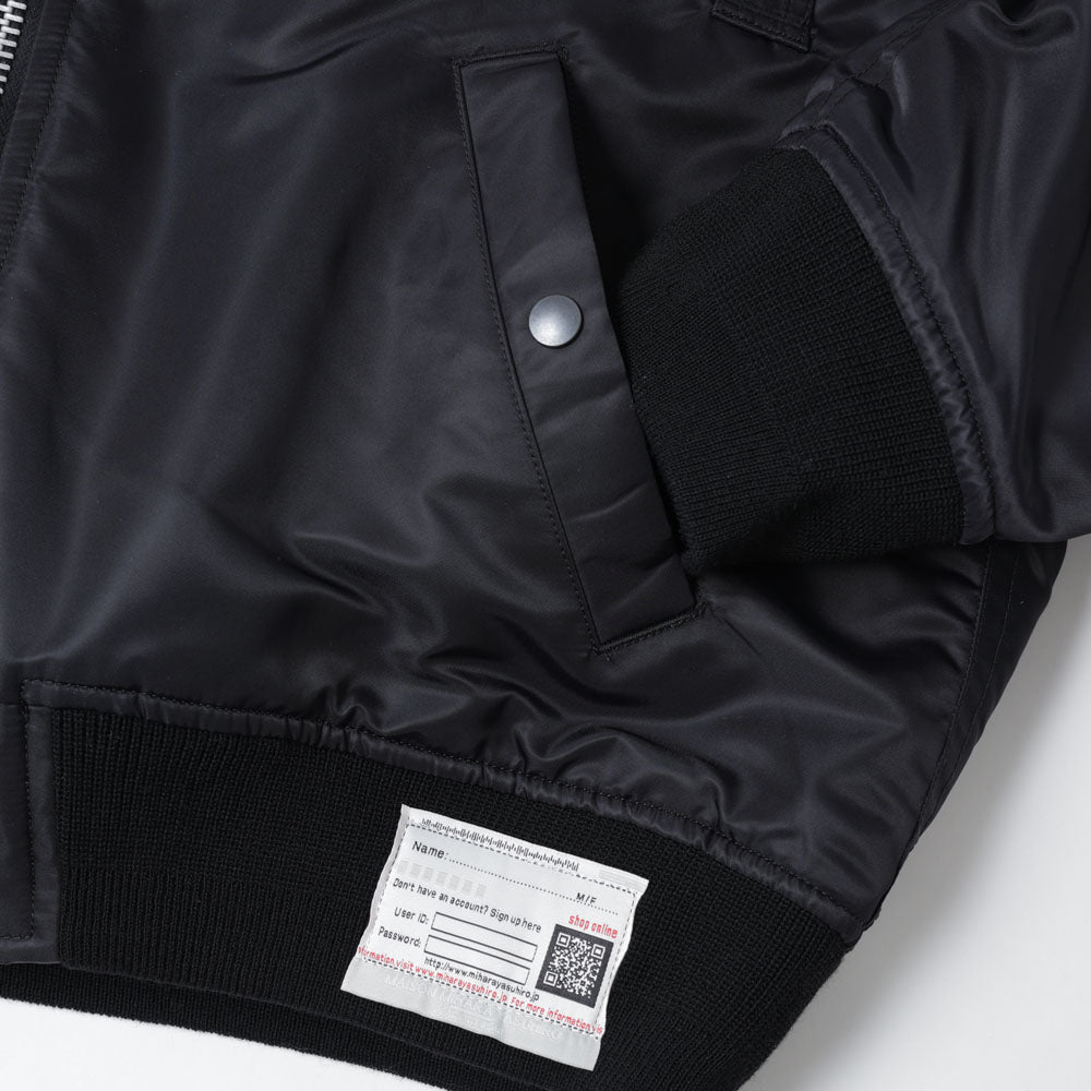 HOODED BOMBER JACKET